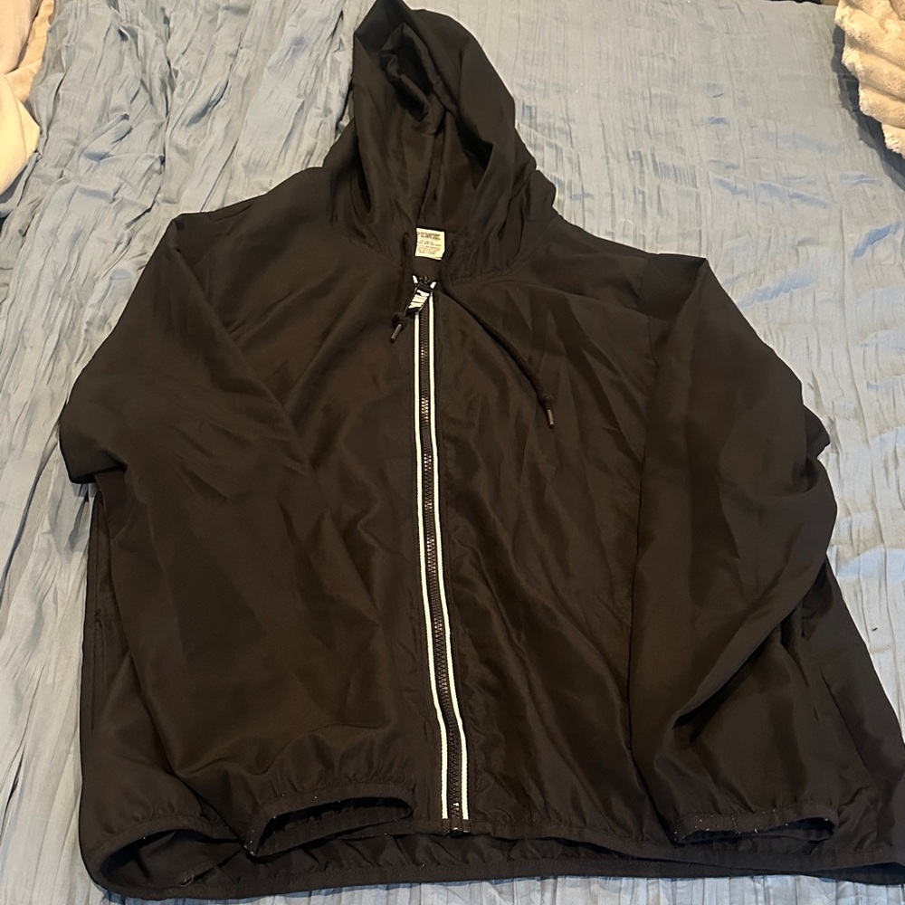 PINK VS Windbreaker